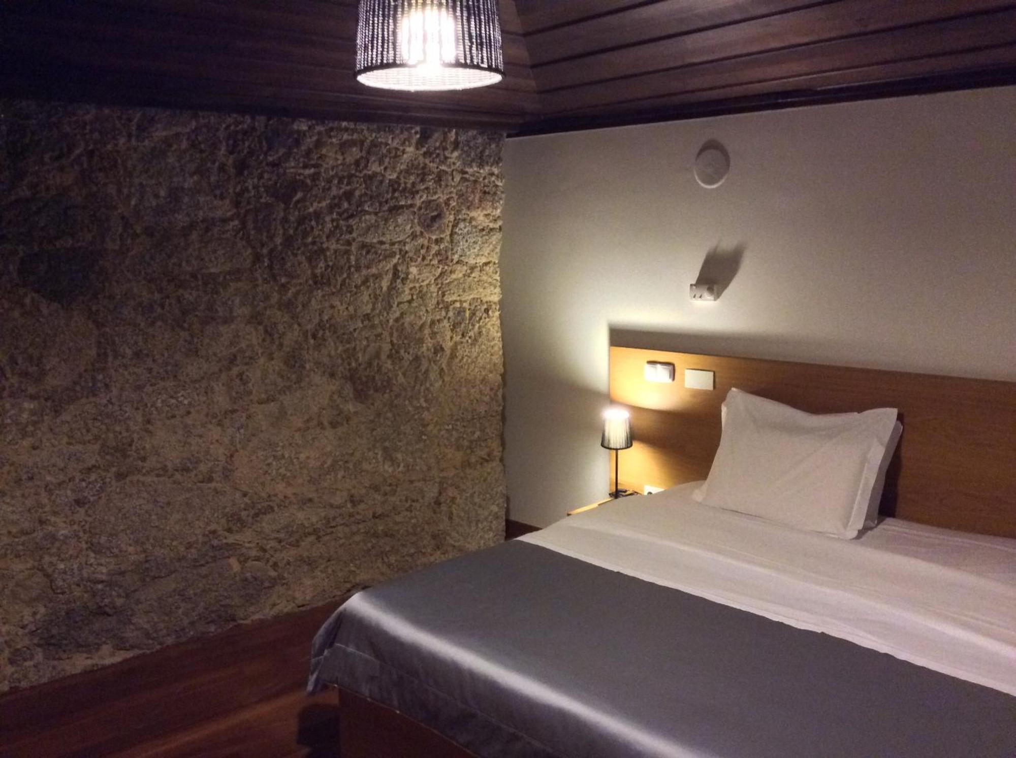 Hotel Rural Alves - Braga - Casa Alves De Torneiros Penso Rum bild